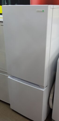 ヤマダ 冷蔵庫 YRZ-F15E1  中古品 156L　2018年