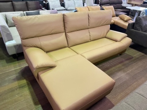カウチソファー16万円しますが49,800円！