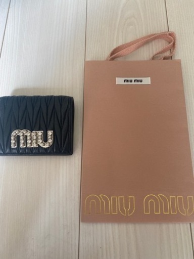 miumiu 財布　3/15まで