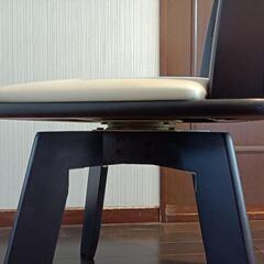 回転椅子　二脚セット　ご希望有ればテーブル付けますの画像