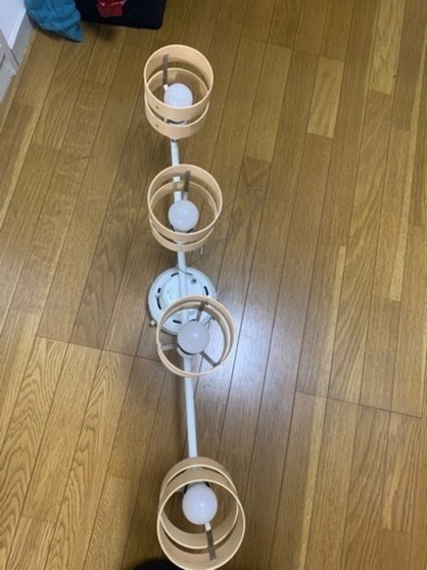 【取引成立しました】ニトリ　　ライト