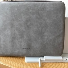 クッション材入り　pcカバー