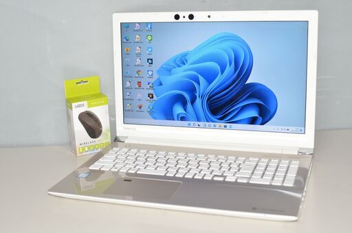 最新Windows11+office 爆速新品SSD512GB 東芝Dynabook T351/46CWD 第二世代i7/メモリ8GB/無線/15.6インチ/USB3.0/DVDマルチ/便利なソフト