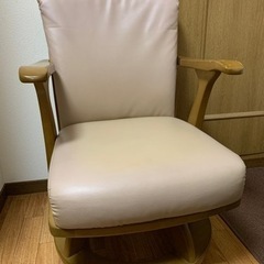 一脚　ダイニングチェア　肘掛け椅子