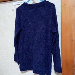 グローブ　紺色のニット　Ｍサイズ　きれいめの画像