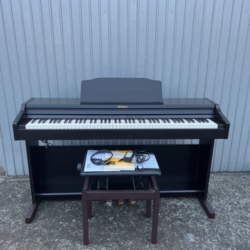 【美品】Roland ローランド デジタルピアノ RP-501R-CR 2018年製 直接引取限定！東京都あきる野市にて保管中！