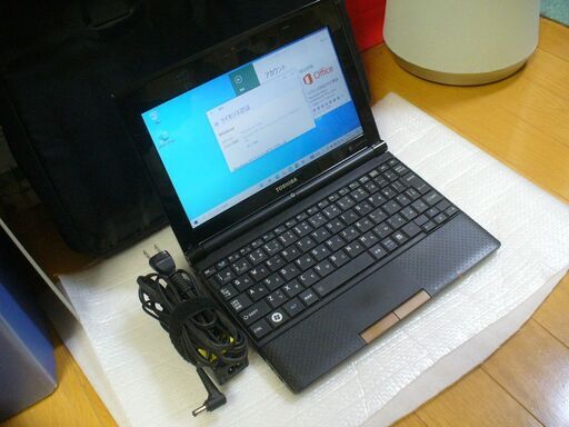 発送可 東芝 Dynabook Webカメラ内蔵 バッテリー残時間表示9時間超 Windows 10 Home / Office 2016 Professional インストール済（ライセンス認証済）10.1インチ ノートPC