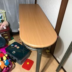 カウンターテーブルの画像