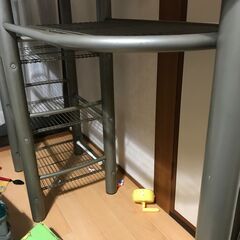 カウンターテーブルの画像