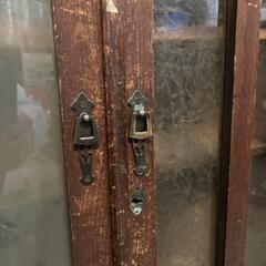 アンティーク本棚の画像