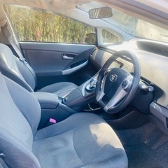 トヨタプリウス 30 グレード Sの画像