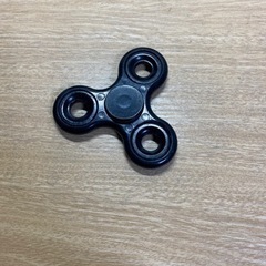 ハンドスピナー差し上げます！