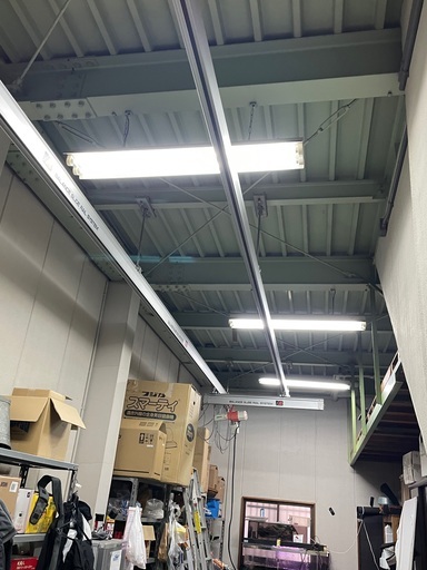 天井クレーン　BALANCE SLIDE RAIL SYSTEM  全長7.5メートル超のレール　定格荷重100kg  株式会社キトー ＜こちら大阪市。取り外して持ち帰れる方のみ限定＞