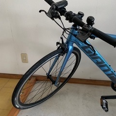 クロスバイク ロードバイク GIANT FORMA 2020