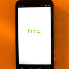 auスマホ htc 玩具にもなりますの画像
