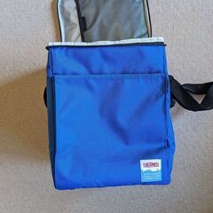 サーモス ソフトクーラー 15L ブルー　無料でお譲りします。