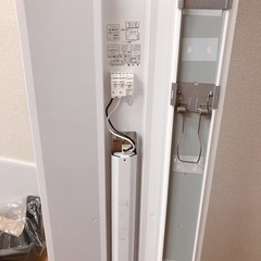残り4０台✨東芝◆LEDベースライト◆単相200V 直付110形◆6400Lm・5000K 昼白色◆2016年製◆店舗倉庫向き245cm【引取限定・発送不可・近県のみ配達可】店舗にて展示中現物確認できます😊の画像