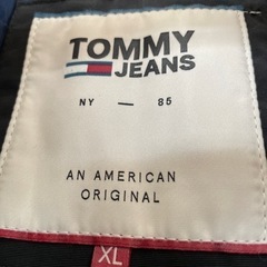 美品　トミーのアウター　サイズXLの画像