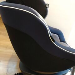 Joie Arc360　チャイルドシート ISO-FIXの画像