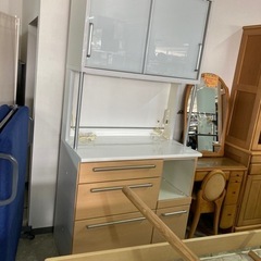食器棚　リサイクルショップ宮崎屋住吉店　22.3.5 mの画像