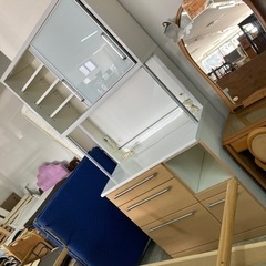 食器棚　リサイクルショップ宮崎屋住吉店　22.3.5 mの画像