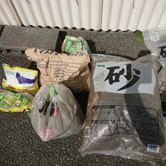 川砂、砂利、玉砂利、もろもろ
