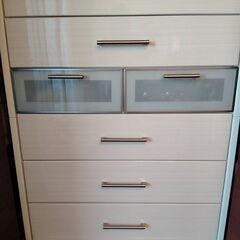 代理出品。値段交渉可能