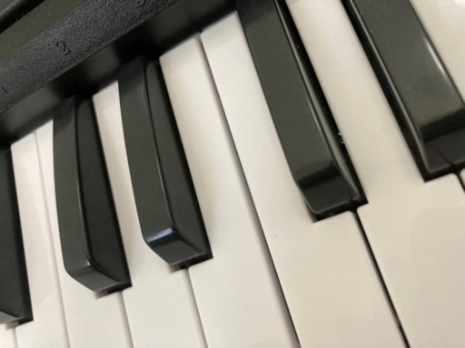 キーボード/美品/電源アダプター次/譜面台付き