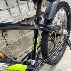 商談中です【子供用】dride 自転車　24インチ　黒✖️黄緑の画像