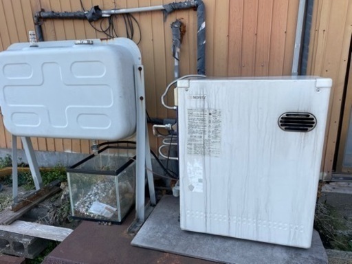 石油給湯器 ホームタンク