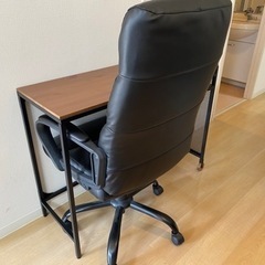 12〜13日限定でお届けも可！デスクチェアセットの画像