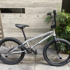 ARES BIKE BMX