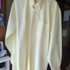 制服シャツ