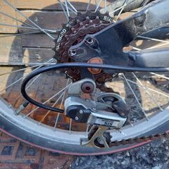 折り畳み自転車の画像