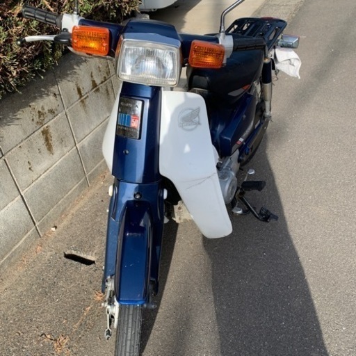 スーパーカブカスタム50燃費が良い4サイクル‼️