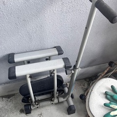 内股引き締めマシン