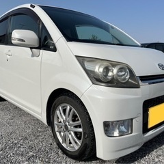 ダイハツ　ムーヴカスタム　車　バイク