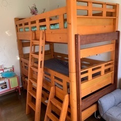 【耐荷重900kg】 三段ベッド 3段ベッド 大人用 子供用 宮付きコンセント 照明付き 耐震設計 頑丈 安心 安全 Beam structure