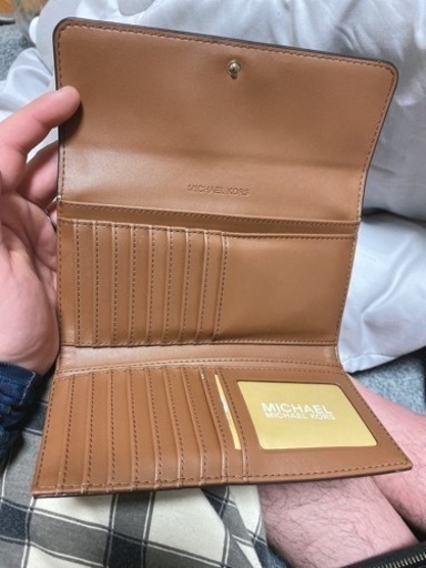 マイケルコース財布
