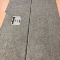 エスティマハイブリッド AHR20W 50エスティマ ラゲッジボードの画像