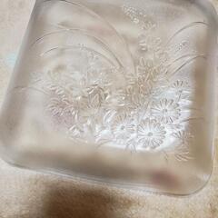 新品　グルメトレー　東洋佐々木ガラス　　四角　大皿　植物　絵皿の画像