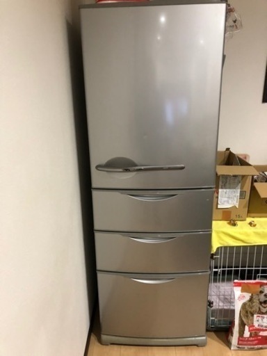 冷蔵庫　実働です