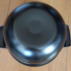 SHARP ヘルシオ ホットクック 電気調理鍋 無水鍋 1.6L 2~4人用 スマホ連携 ホワイト KN-SH16W-W 2019年製の画像