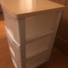 無料　プラスチック棚　3段　シングルの画像