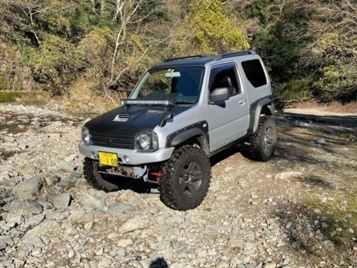 ジムニークリスピークローラー