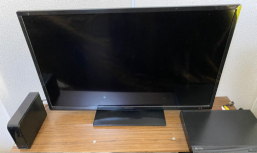 【受け渡し者決定済】32型テレビ　DVDプレイヤー・レコーダー付きで12000円