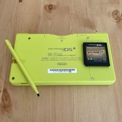 Nintendo DSi ライムグリーン+ポケットモンスター ハートゴールドの画像