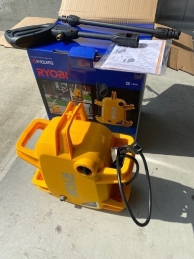 リョービ　高圧洗浄機　ほぼ新品　欠品あり