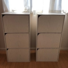 ニトリ　カラーボックス　扉付き　ホワイト