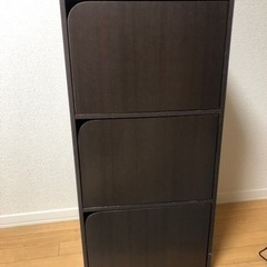 ニトリ　カラーボックス　扉付き　ブラウン